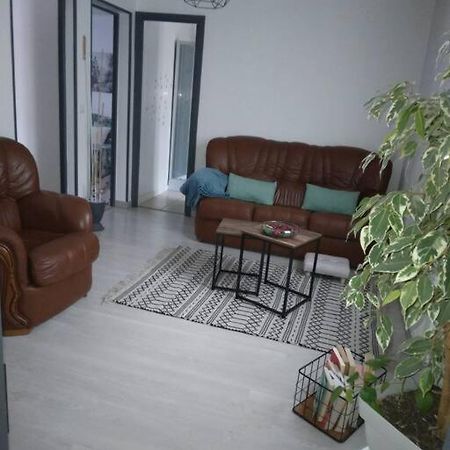 Appartement Cosy Avec Terrasse Vaux-Sur-Seine エクステリア 写真