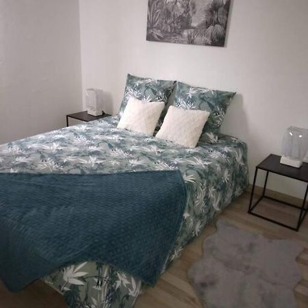 Appartement Cosy Avec Terrasse Vaux-Sur-Seine エクステリア 写真