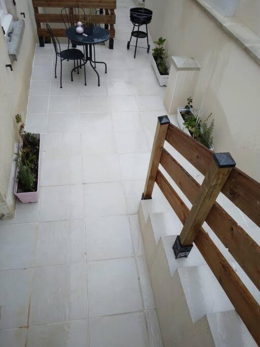 Appartement Cosy Avec Terrasse Vaux-Sur-Seine エクステリア 写真
